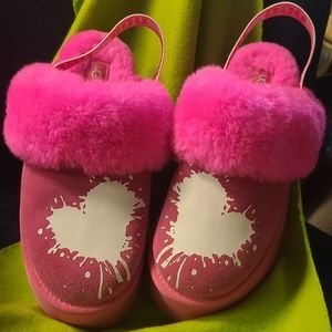 SZ 8 UGG VALENTINE FUNKETTE OLATFORM SLIPPER